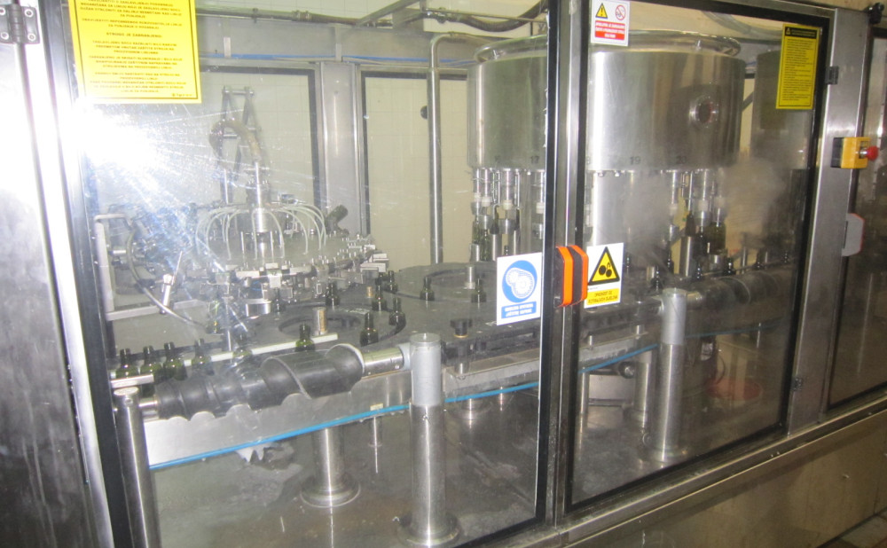 Servis i rekonstrukcija linije za punjenje jakih alkoholnih pića u male bočice