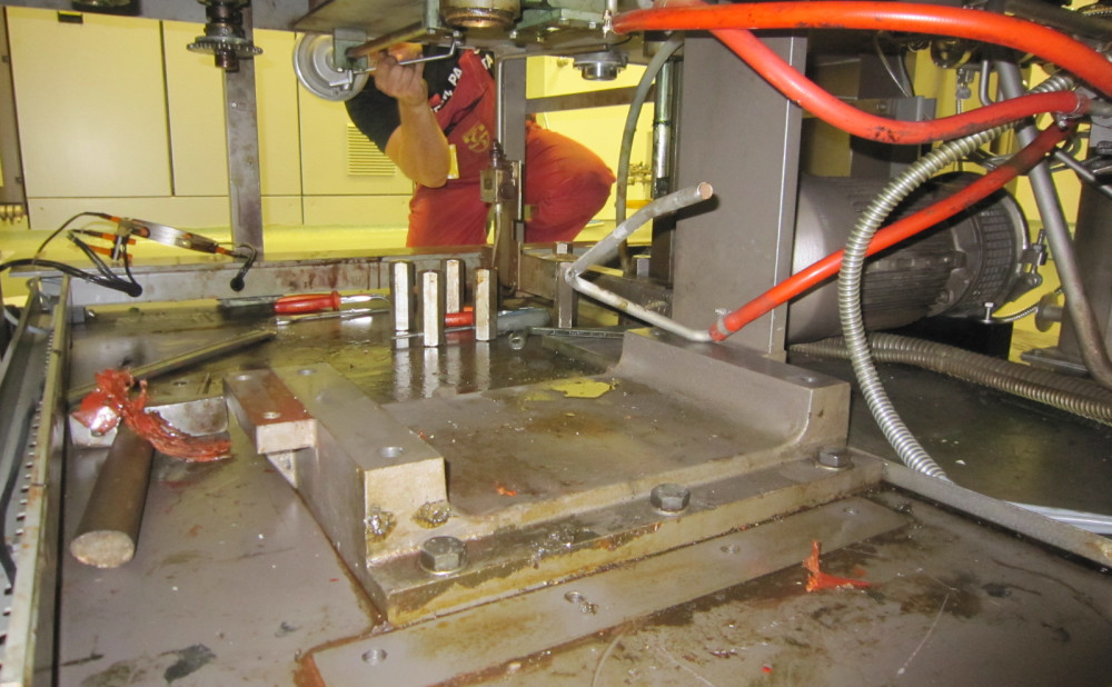 Remont stroja za pranje bočica za injekcije Bosch