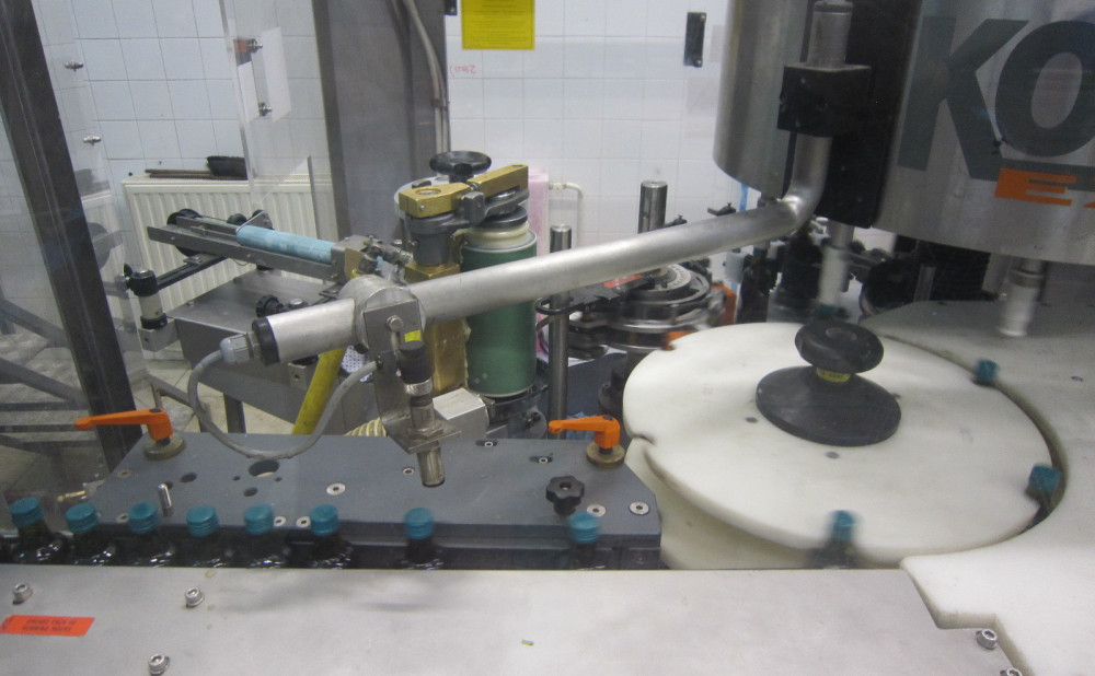 Servis i rekonstrukcija linije za punjenje jakih alkoholnih pića u male bočice